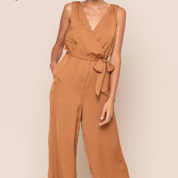 NWT Gold Wedding guest or night out jumpsuit - Picture 2 of 3